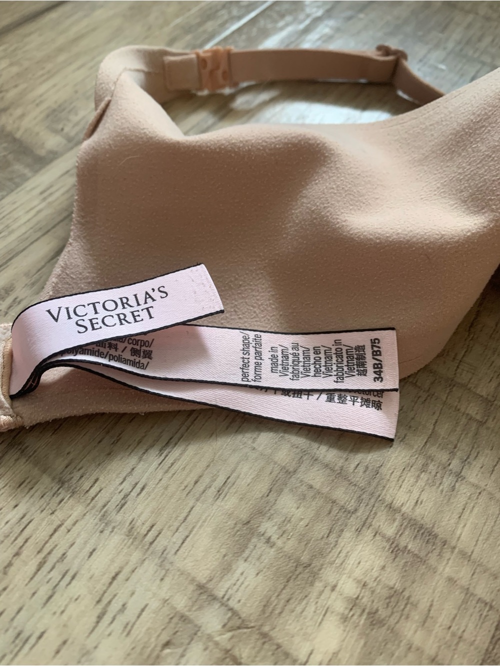 Victoria’s Secret Perfect Shape Nude Bra - Picture 2 of 4